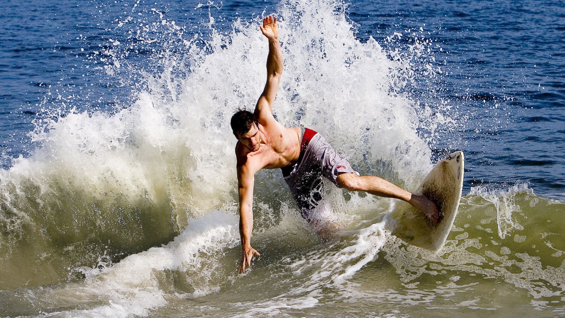 世俱杯决赛：冠军归属悬念一触即发，世俱杯夺冠