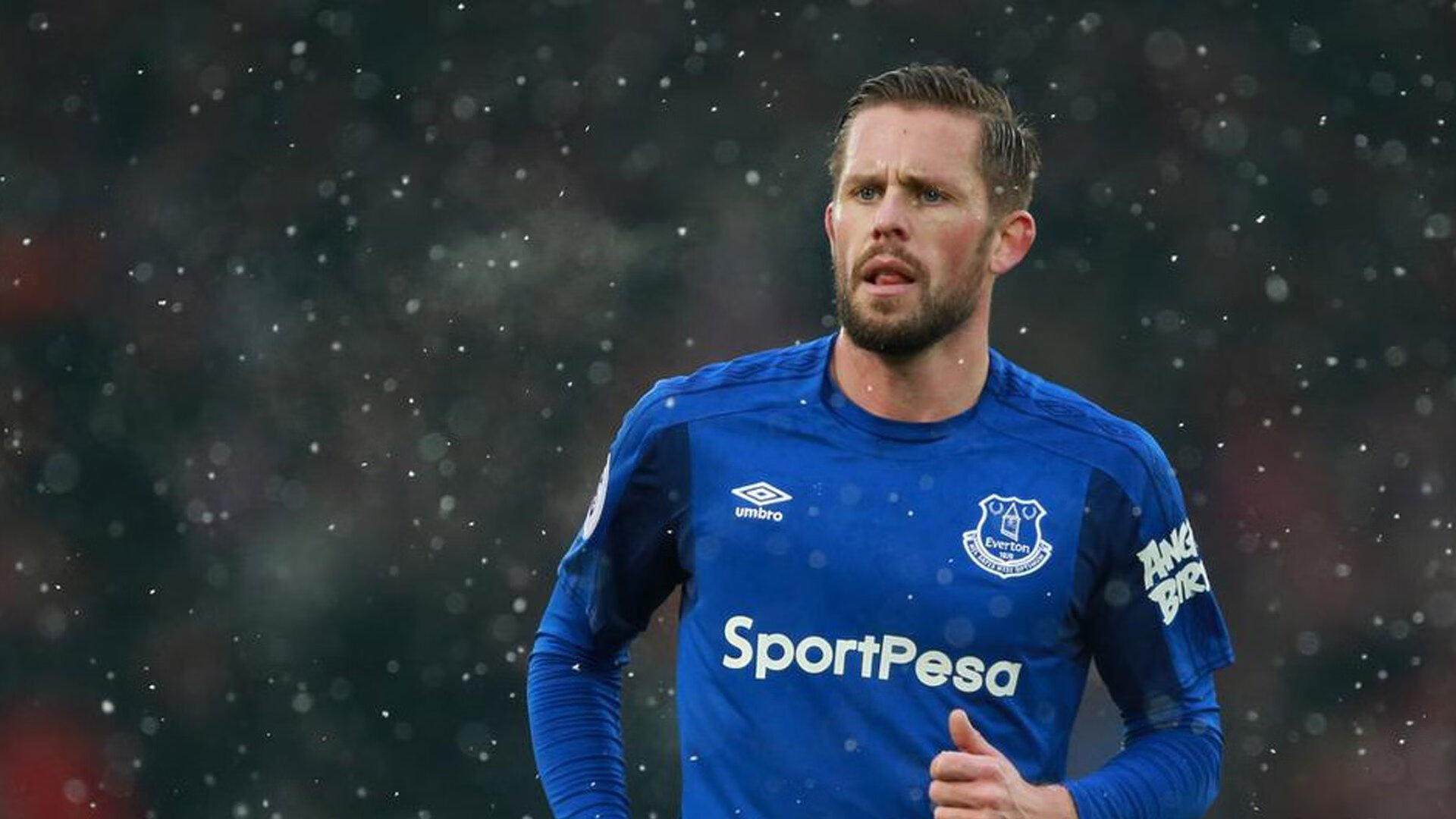 德甲球队基于视觉反馈系统优化定位球站位决策