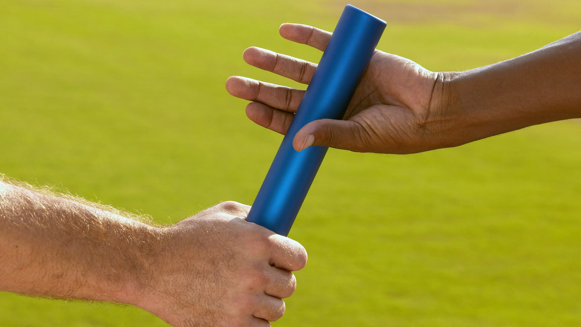 西甲“火力全开”：巴萨皇马连续破门